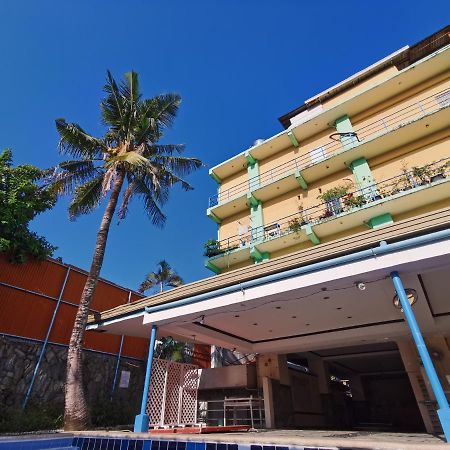 Metro Park Hotel - Cebu City Esterno foto