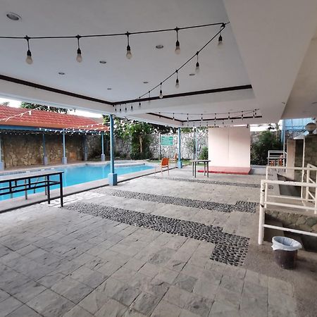 Metro Park Hotel - Cebu City Esterno foto