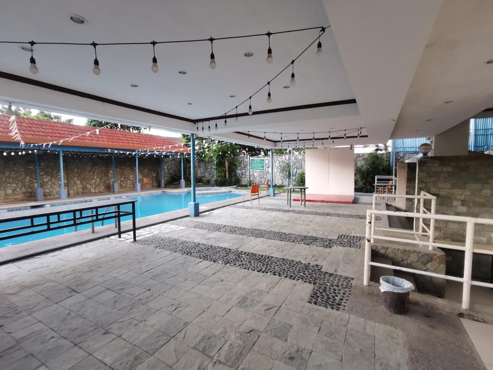 Metro Park Hotel - Cebu City Esterno foto