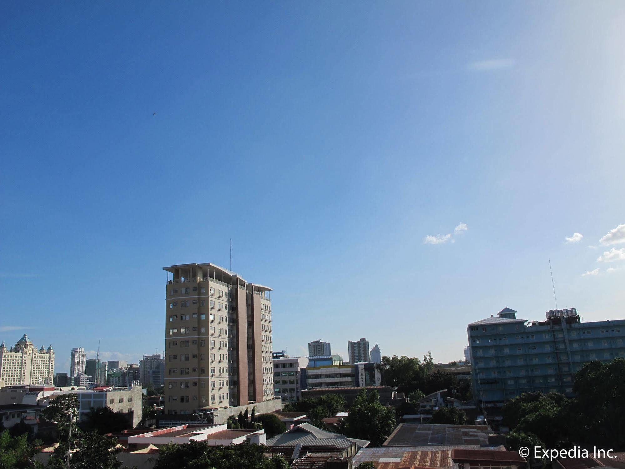 Metro Park Hotel - Cebu City Esterno foto